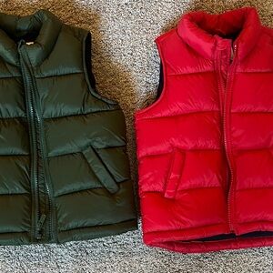 Old Navy Red and Green Puffer Vests